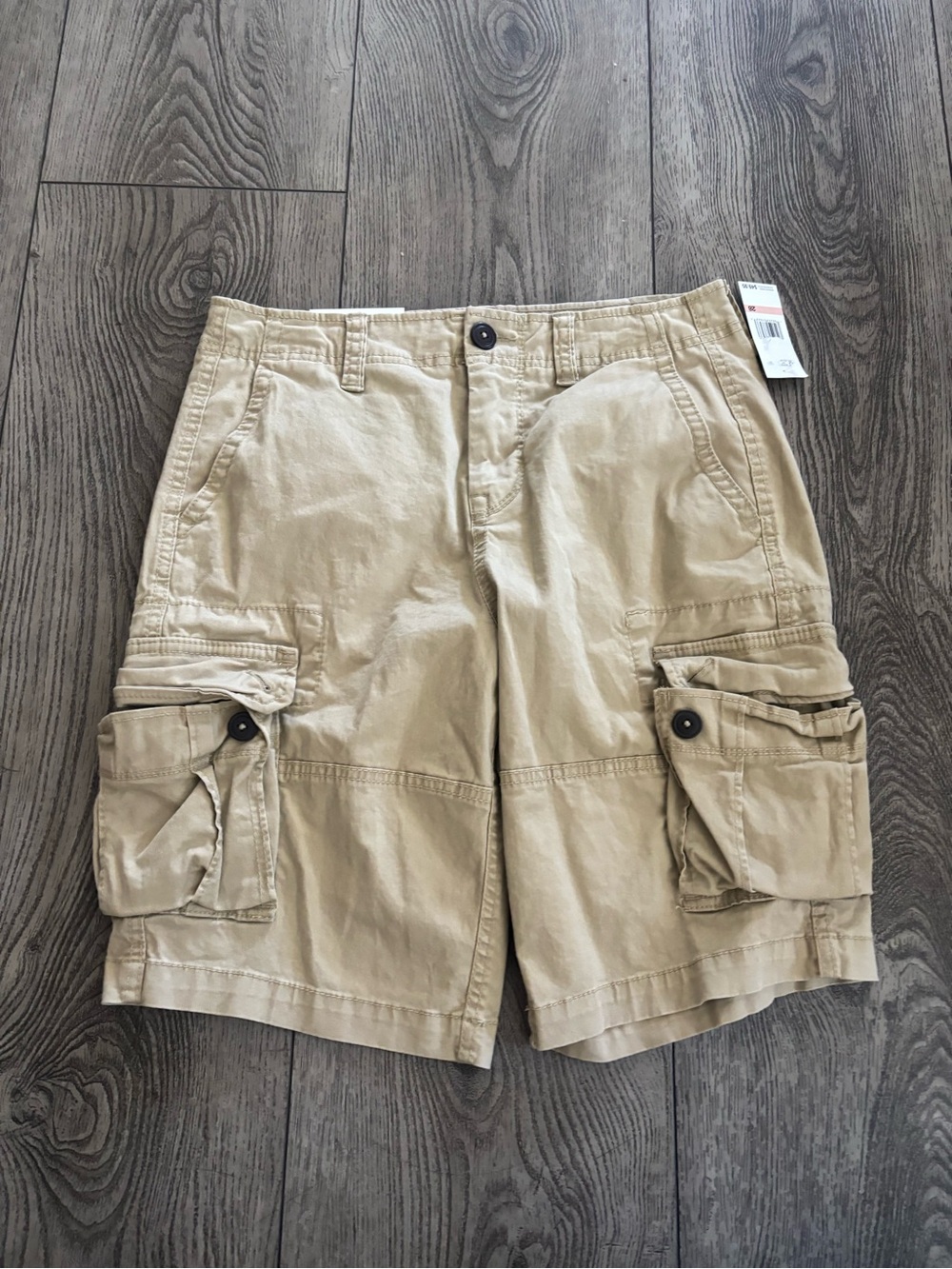 Aeropostale Men's Tan Cargo Shorts with Utility Pockets